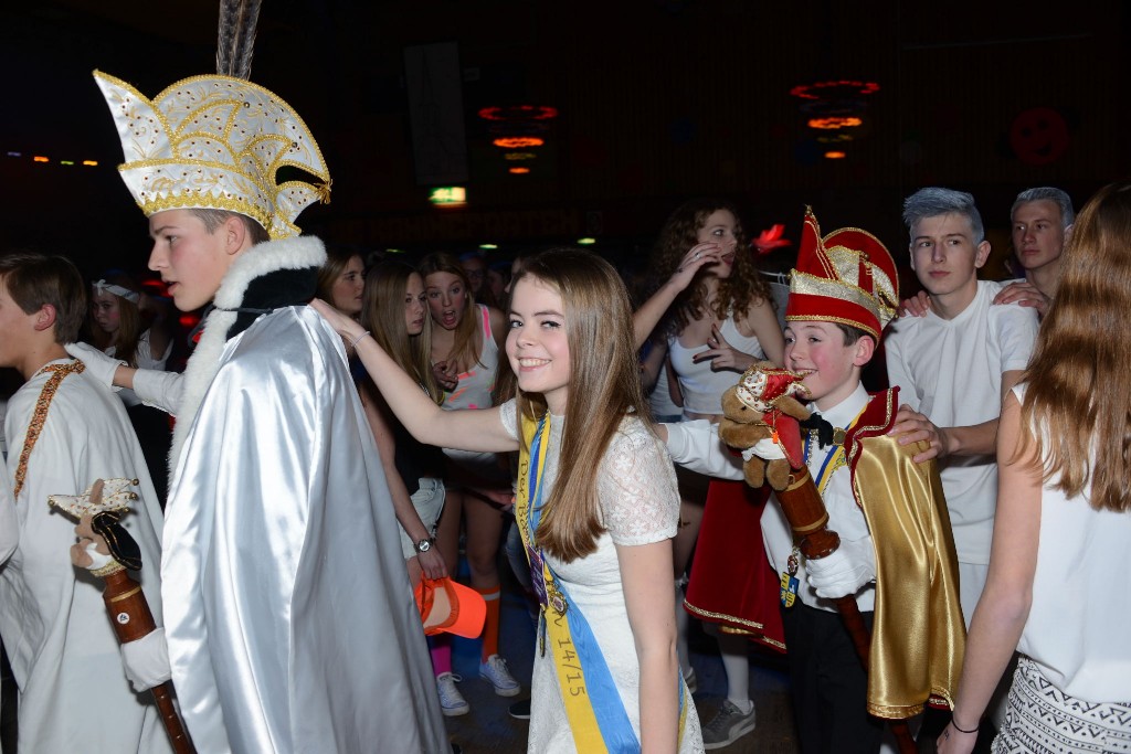 ../Images/Jeugddisco White Edition 097.jpg